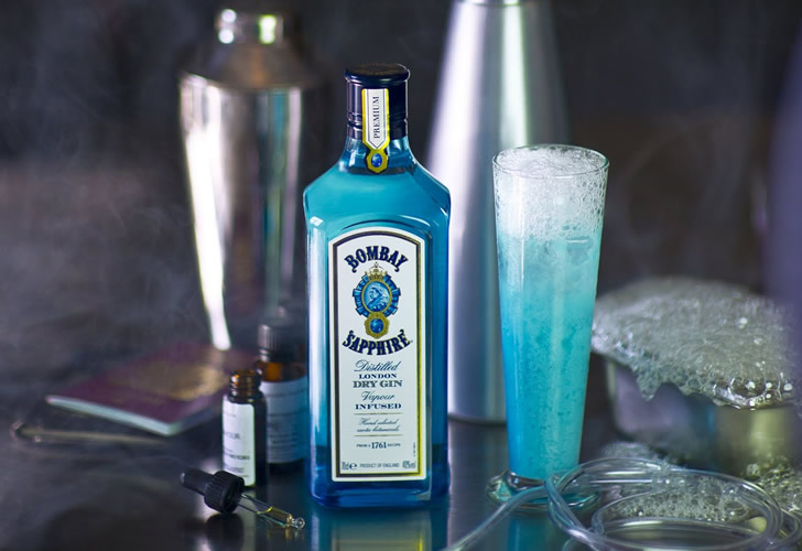 Алкоголь голубого цвета название