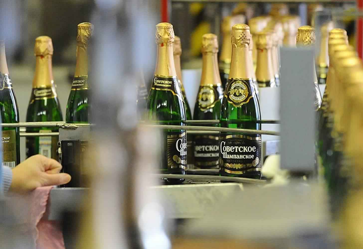 Закон о шампанском в России: что нужно знать